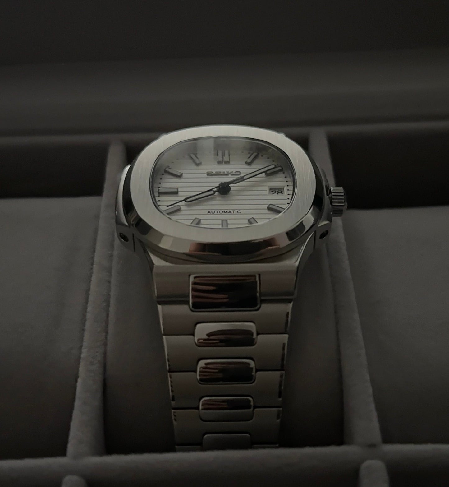 Seiko Nautilus Collection - White