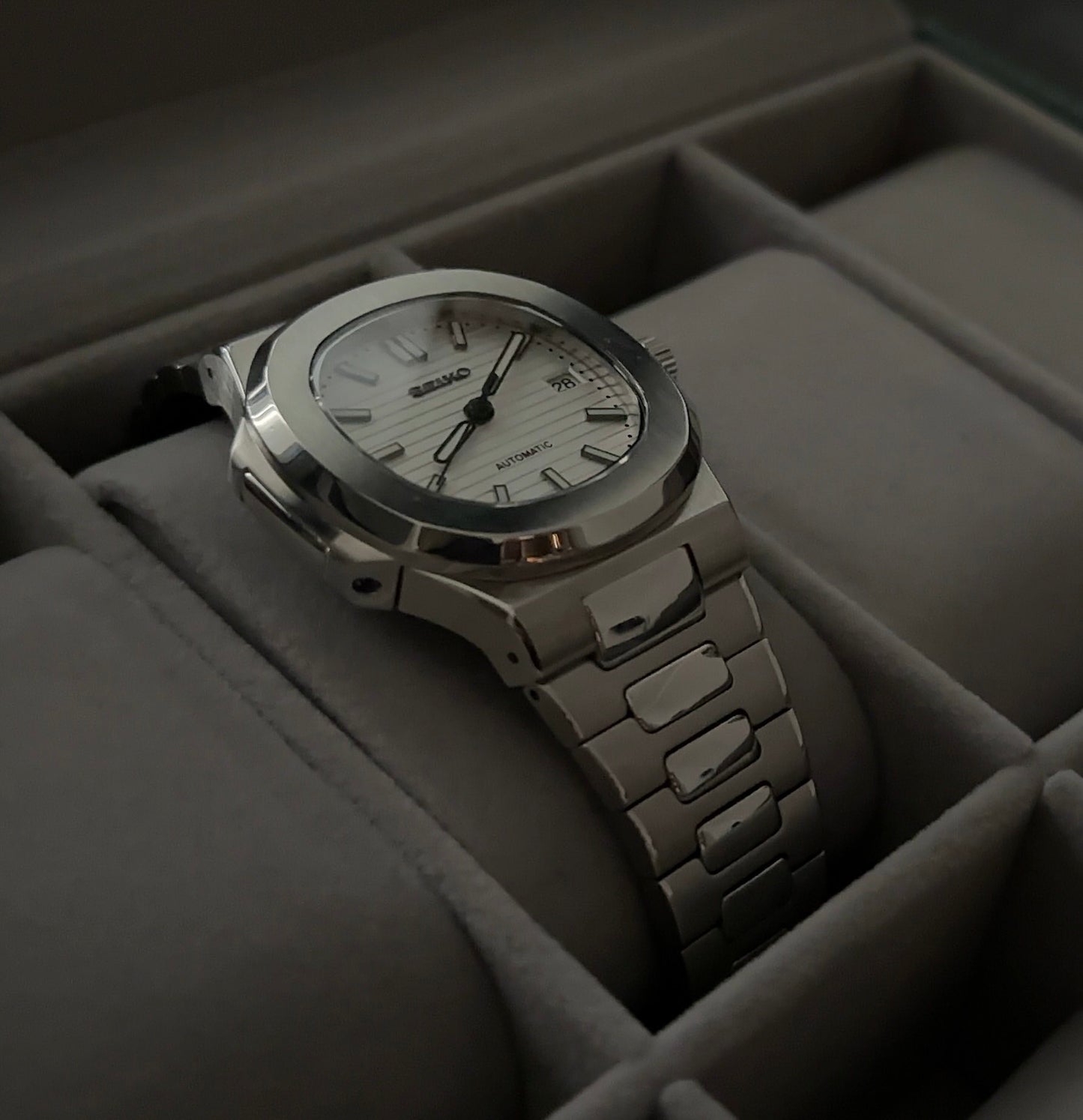 Seiko Nautilus Collection - White