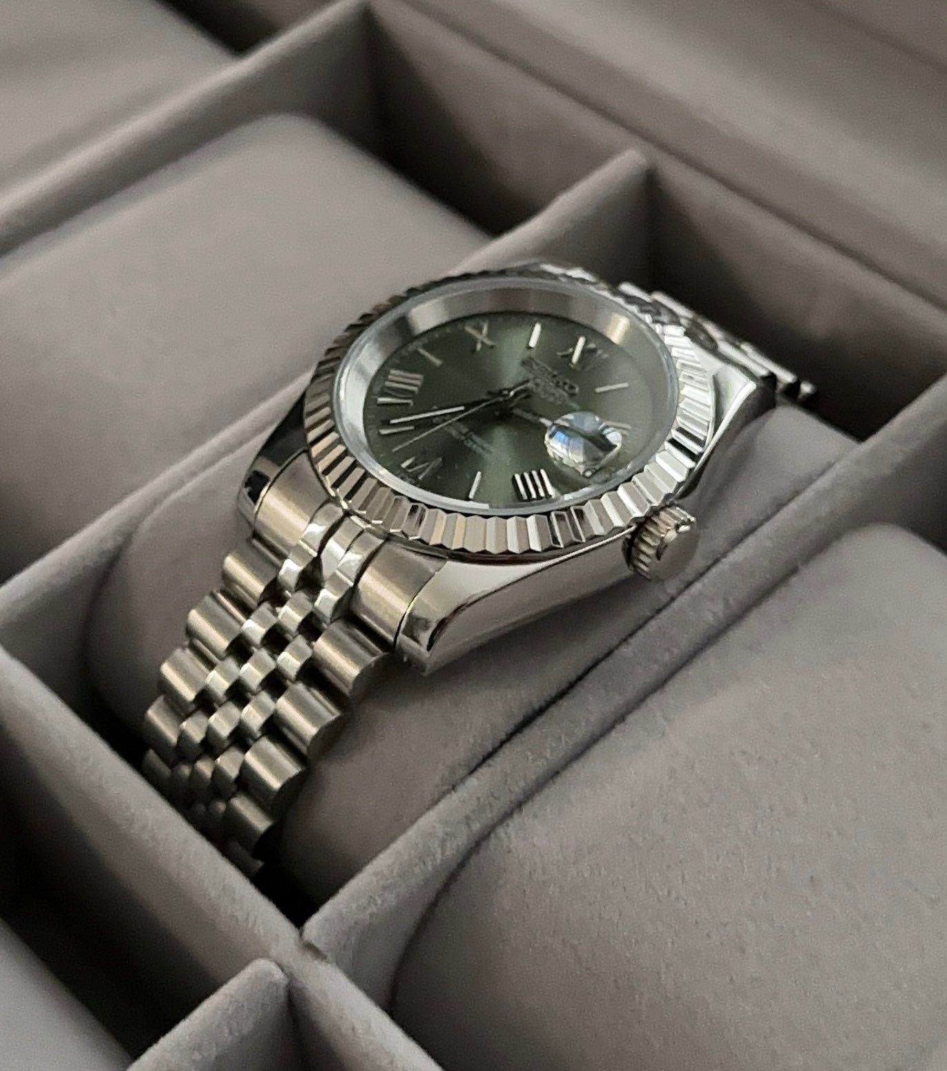 Seiko DateJust Latin Dials Collection - Olive Green