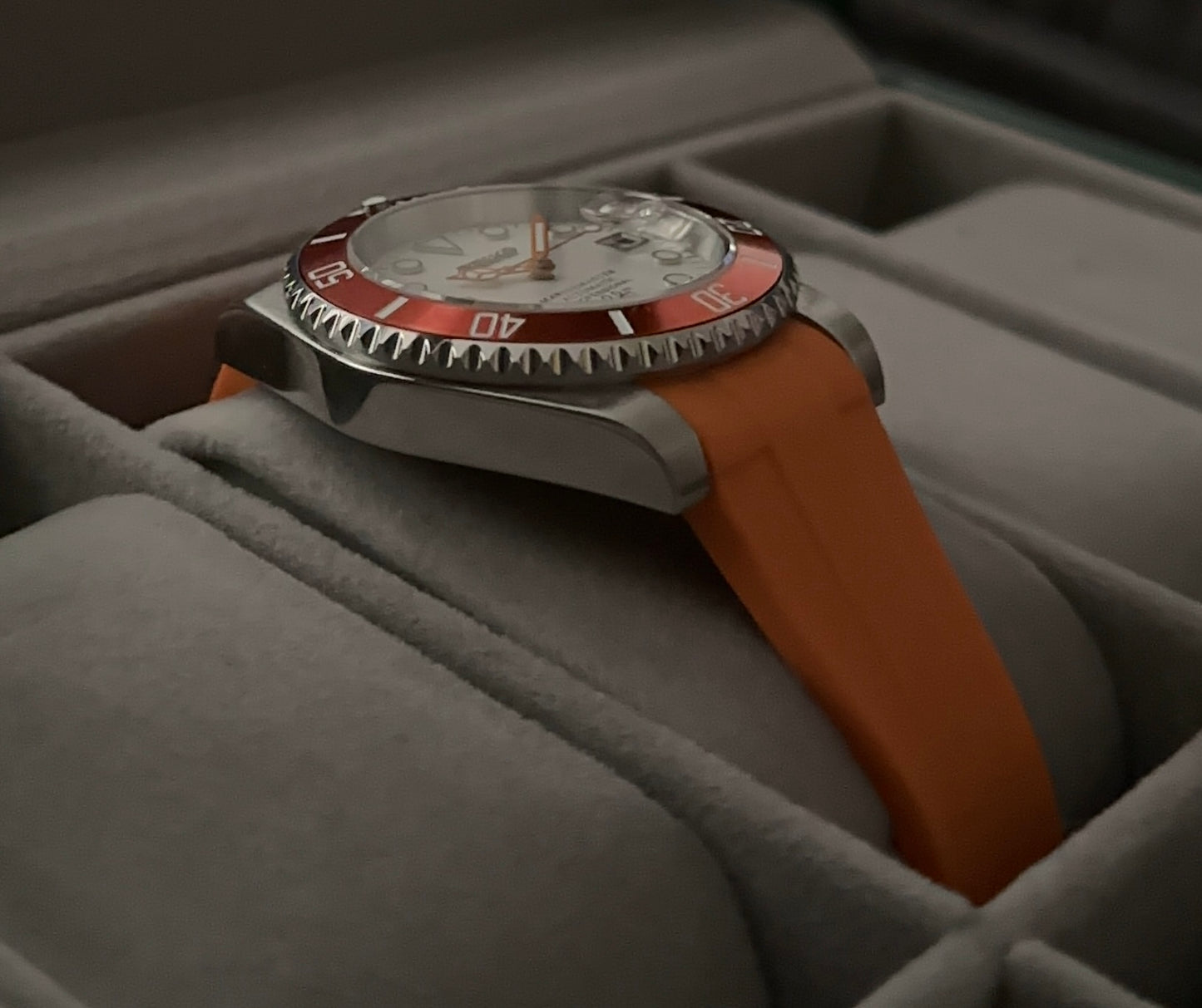 Seiko Submarine collection - Orange/white